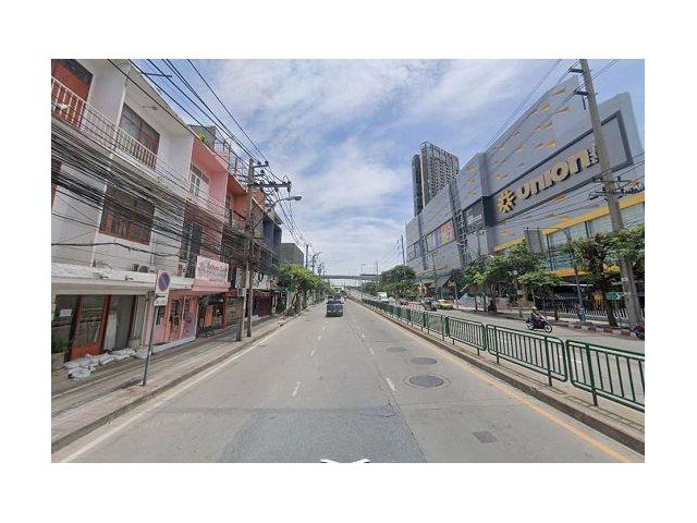ขายที่ดินพร้อมออฟฟิศ 3 ชั้น ใกล้ MRT พหลโยธิน เพียง 690 เมตร