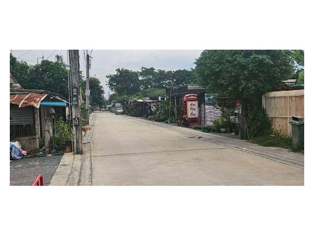 R69-22ขายที่ดิน 4-1-73 ไร่ ซอยประดิษฐ์มนูธรรม 27 เชื่อมออกซอยสุคนธสวัสดิ์ 38 ได้ ที่ดินอยู่ในทำเลที่ดี เยื้องโรงพยาบาลข้