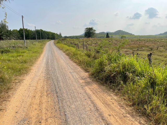 ขายที่ดิน 30 ไร่ ต.อ่าวน้อย อ.เมือง จ.ประจวบคีรีขันธ์