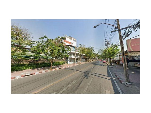 ขายที่ดินพร้อมบ้านติดถนนพิชัย เดินทางเข้าออกสะดวก ใกล้แม็กโคร สามเสน