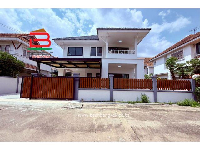 บ้านเดี่ยว หมู่บ้านอิมพีเรียล ลากูน่า (โครงการ 2) เนื้อที่ 56.8 ตรว. (ใกล้เซ็นทรัลเวสต์เกต) ถนนกาญจนาภิเษก ตำบลบางบัวทอง