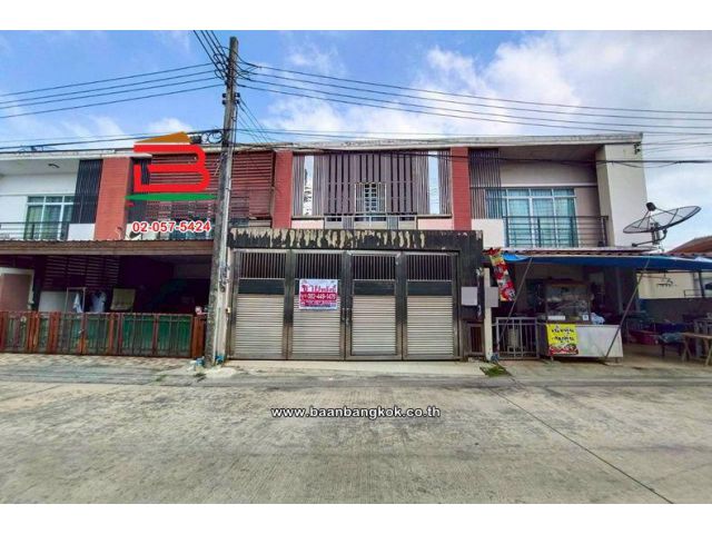 ทาวน์โฮม เนื้อที่ 19.3 ตร.ว. หมู่บ้าน พฤกษาทาวน์ พรีเว่ รัชดา-รามอินทรา (ซอยรามอินทรา 62) แขวงคันนายาว เขตคันนายาว