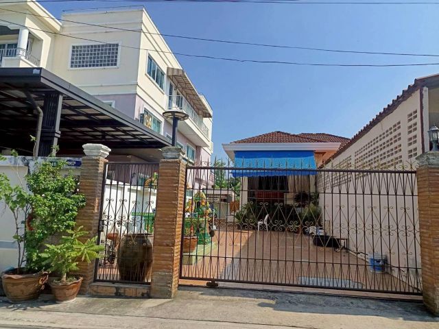 ขายบ้านชั้นเดียว 100 ตร.ว. ซ.อ่อนนุช 66 แยก 19-12-4 ใกล้ศูนย์กีฬาบึงหนองบอน