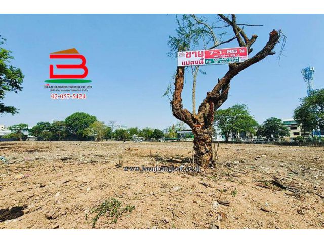 ที่ดินเปล่า เนื้อที่ 7-2-67 ไร่ ซอยประชาชื่น 4 แยก 1-4, ใกล้สถานีขนส่งสายเหนือ ถนนวิภาวดี แขวงบางซื่อ เขตบางซื่อ