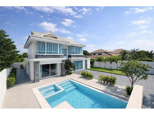 ให้เช่าบ้าน Pool Villa 5 นอน 5 น้ำ ถ.จอมเทียน AIRBNB ใกล้ถนนชัยพฤกษ์ และตลาดชุมชน 800 ม. 102 ตร.ว. 300 ตร.ม. สระว่ายน้ำส