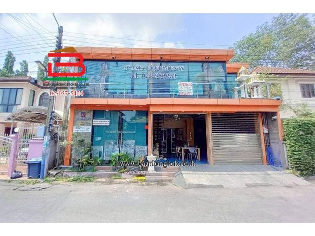 บ้านเดี่ยว 2 ชั้น หมู่บ้าน เค.ซี.สุวินทวงศ์ 46 (ใกล้โรงพยาบาลหนองจอก) เนื้อที่ 50 ตรว. แขวงลำผักชี เขตหนองจอก