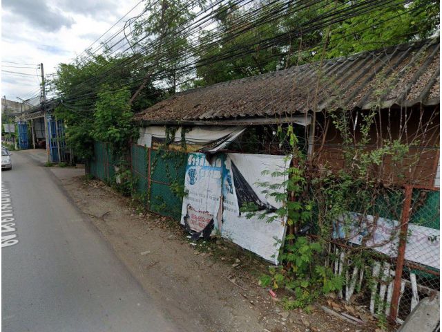 ที่ดินลำพูน ตำบลเหมืองง่า อำเภอเมือง ติดถนนสันเหมืองเหนือ สนใจสอบถามเพิ่ม