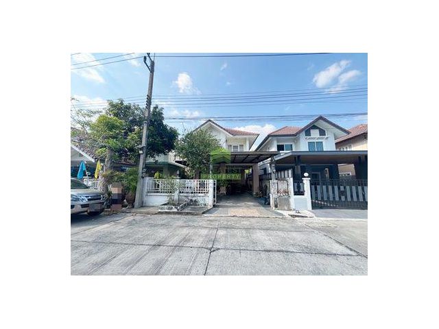 ขายบ้านแฝด หมู่บ้าน เสนากรีนวิลล์ ลำลูกกา คลอง 2 SENA Green Ville Lamlukka Klong 2 เนื้อที่ 41.10 ตร.ว ตกแต่งครบ ทำเลดี