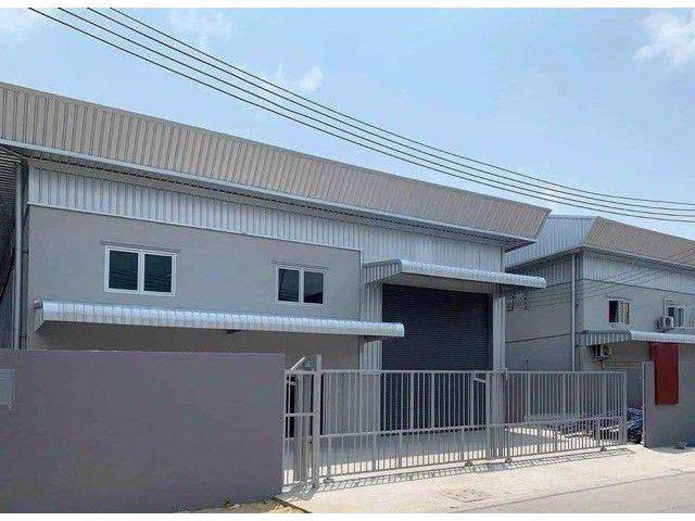 ให้เช่าโกดัง พร้อมออฟฟิศ 2 ชั้น ขนาด 450 ตร.ม. ซอยสุขพูนผล ถนนแพรกษา สมุทรปราการ พร้อมใช้งาน รองรับ รง.4