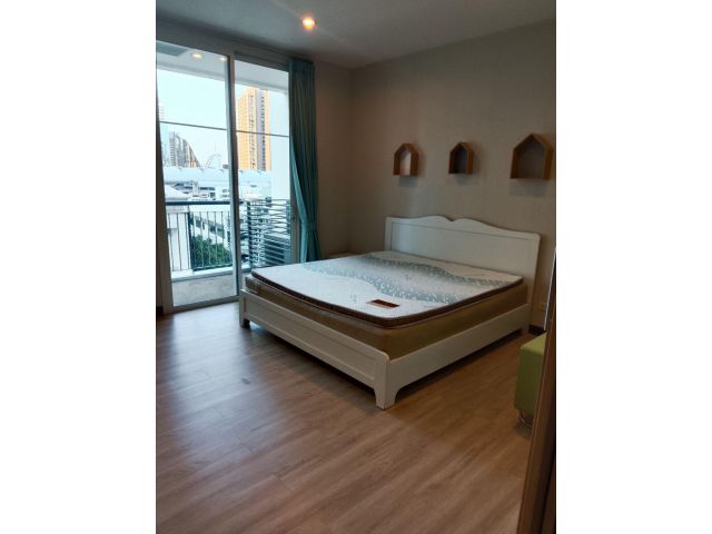 ปล่อนเช่า Villa Ratchatewi คอนโด ใกล้ จุฬาฯ 42ตรม. Studio 17,500 บ. เอเจ้น UR289AG8