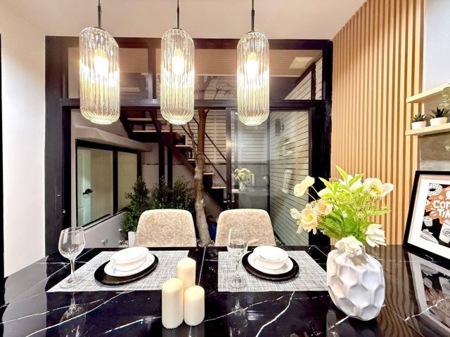 ขายทาวน์เฮ้าส์-โฮม ขายทาวน์โฮม 3 ชั้น โครงการอารียา โมวา เกษตร รับรองบ้านสวยไม่เหมือนใครในโครงการ