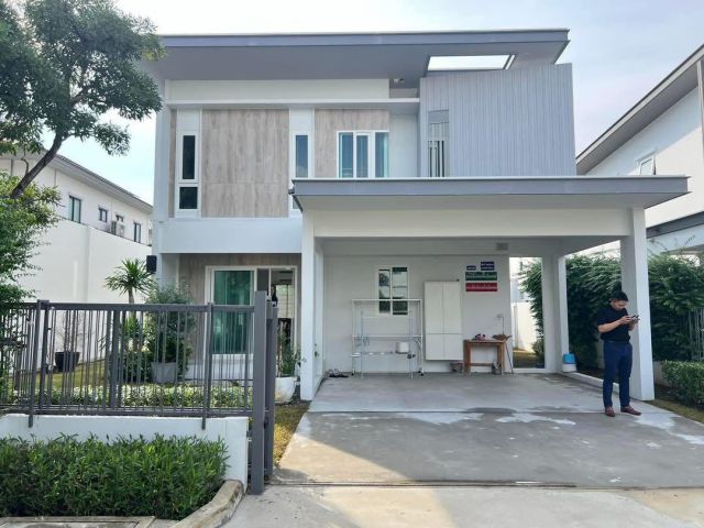 ขาย/เช่า บ้านเดี่ยว โครงการ พฤกษ์ลดา ทางด่วนรามอินทรา-จตุโชติ บ้านเดี่ยวคุณภาพจาก Land & Houses