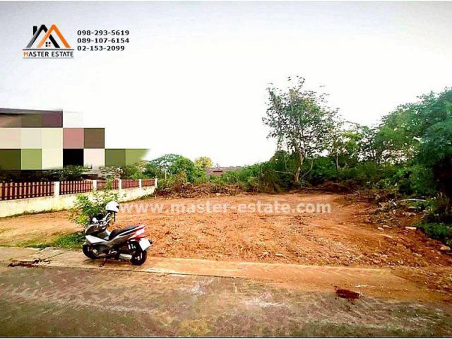 ที่ดิน 100 ตร.ว. ในหมู่บ้านสหกรณ์ เคหสถาน ราชนาวี 1 ทรงสี่เหลี่ยมสวย (แบ่งแปลงขาย 50 ตร.ว.ได้) ทำบ้าน 2 ชั้น เห็นวิวทะเล