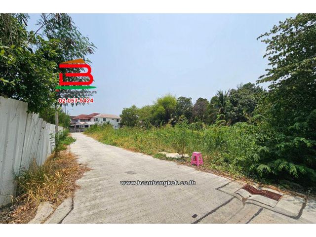 ที่ดินเปล่า ซอยศาลาธรรมสพน์ 13 แยก 2-6 เนื้อที่ 62 ตรว. แขวงศาลาธรรมสพน์ เขตทวีวัฒนา