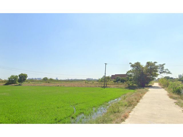 ขายที่ดิน 6 ไร่ ติดถนนเลียบคลองเปรมประชาการ ใกล้ ม.ธรรมศาสตร์ ต.คลองหนึ่ง อ.คลองหลวง ปทุมธานี