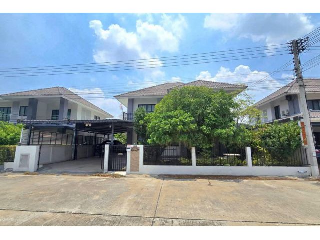 =>บ้านเดี่ยว 2 ชั้น หมู่บ้านสิรัญญาบลูฮิลล์ ใกล้มินิแบลพบุรี
