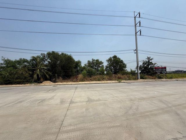 CP32 ที่ดินติดริมถนนกาญจนภิเษกวัดกร่าง ใกล้ปั๊ม ปตท  ติดริมถนนกาญจนาภิเษก