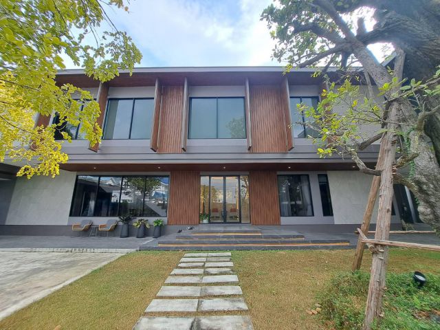 ขายบ้านหรูVIP 203 ตรว.650 ตรม.ออกแบบพิเศษมีเพียงหลังเดียว! โครงการปัญจทรัพย์พาร์ค ติดถ.บรมราชชนนี ใกล้ปิ่นเกล้า