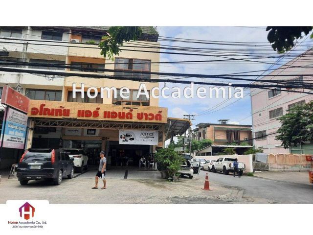 ขายด่วน อาคารพาณิชย์ 4 ชั้น ซอยประชาอุทิศ 15 ติดถนนเมนประชาอุทิศ เขตดอนเมือง