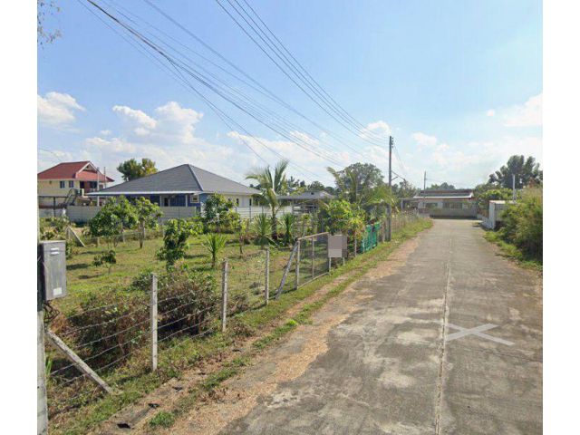 ขายที่ดินบวกค้าง 100 ตรว. ติดถนนคอนกรีต ซอยบ้านร้อยพร้อมใกล้โรงพยาบาลสันกำแพง-3กม. จ.เชียงใหม่