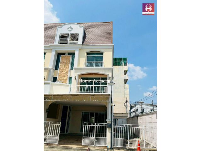 ขายด่วน ทาวน์โฮม 4 ชั้น หลังมุม หมู่บ้านเมืองเศรษฐี สาทร - เจริญราษฎร์ (Baan Muang Setthi) ใกล้รถไฟฟ้า BTS สุรศักดิ์