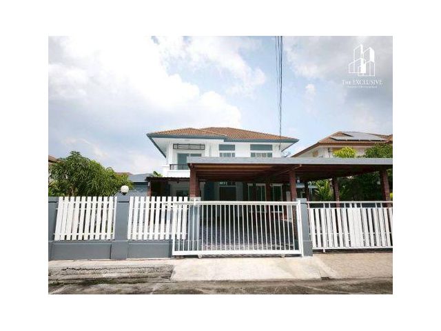 3 Bedrooms 2 Bathrooms ทาวน์เฮ้าส์รีโนเวทใหม่ สไตล์มินิมอล หมู่บ้านซื่อตรง (จันทรินทร์) ท่าอิฐ พร้อมเข้าอยู่ ทำเลต้นซอย