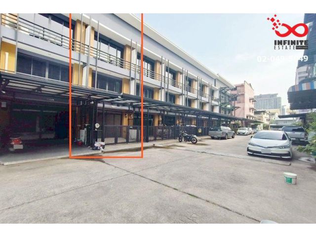 ขายทาวน์เฮ้าส์ 3 ชั้น จรัญสนิทวงศ์ 62 - ราชวิถี 21 ใกล้ MRT สิรินธร บางพลัด