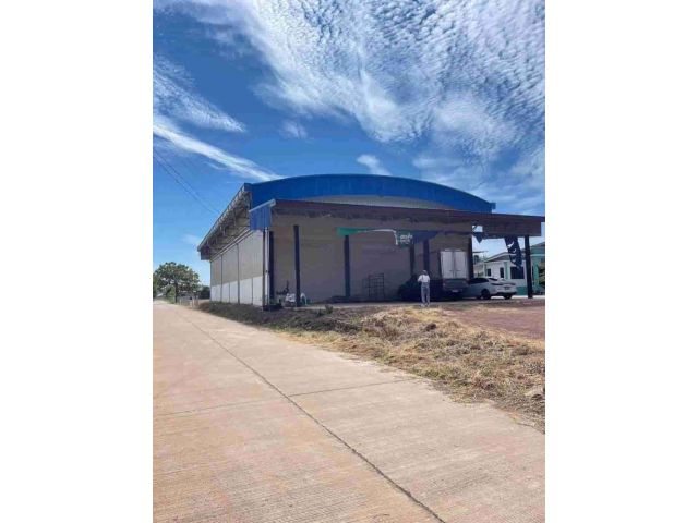 ขายถูกมาก!! ที่ดินพร้อมโกดัง ติดถนน 4 เลน ใจกลางอำเภอเจริญศิลป์ จ.สกลนคร ใกล้ตลาด โรงเรียน โรงพยาบาลฯ