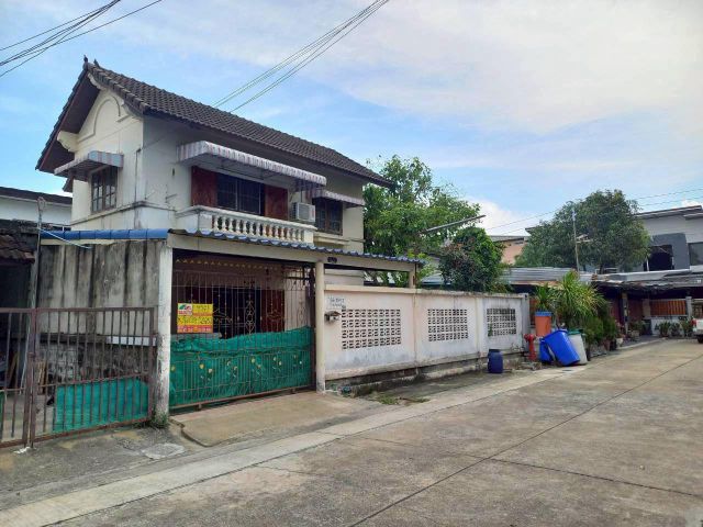 บ้านเดี่ยว 2 ชั้น ม.สุขหทัย 38 ตร.ว. ซ.สามวา 19 บางชัน คลองสามวา หทัยราษฎร์ กรุงเทพฯ ทำเลดี