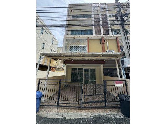 ให้เช่าโฮมออฟฟิศ 4 ชั้น โครงการ ปรัชญา biz home @ on nut 67 ประเวศ ใกล้สนาบินสุวรรณภูมิ