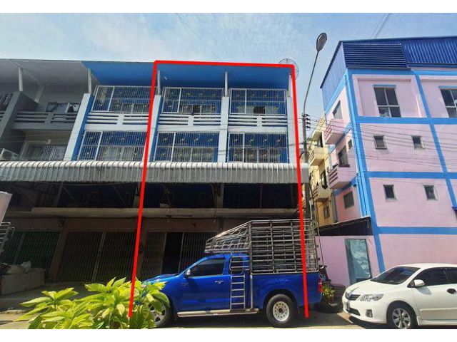 ขายอาคารพาณิชย์ ตลาดไท คลองหลวง ปทุมธานี เนื้อที่ 32 ตร.ว. 2 คูหา 3 ชั้น