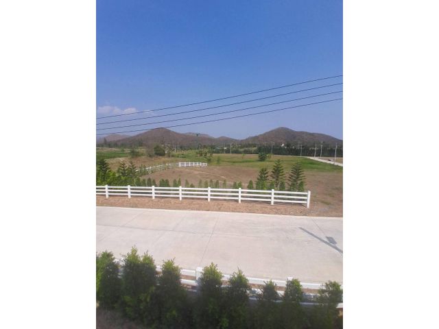 #ที่ดินเพชรบุรี เปิดแปลงผ่อน เนื้อที่ 200 ตรว. 590,000