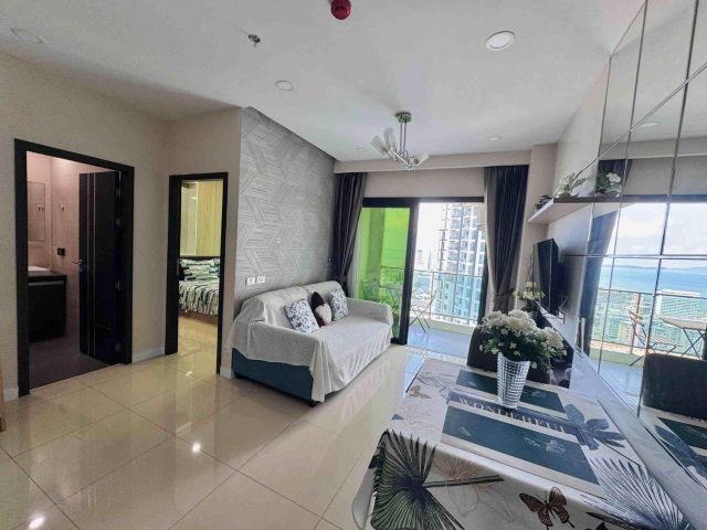 C1363 ขายคอนโด Dusit Grand Condo View พัทยา ชั้นสูง วิวเมือง + วิวทะเล สวยมาก โควต้าต่างชาติ