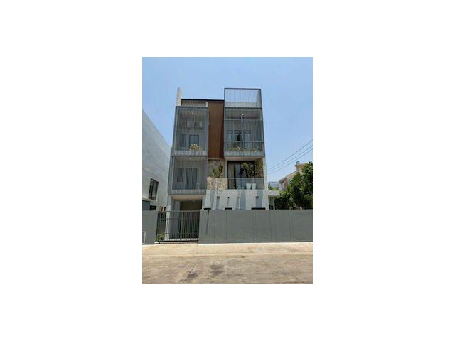 BS1044 ขายบ้านเดี่ยว PRECHA รามคำแหง กรุงเทพกรีฑา บ้านหรู 4 ห้องนอน ใกล้พระราม 9 และสนามบินสุวรรณภูมิ