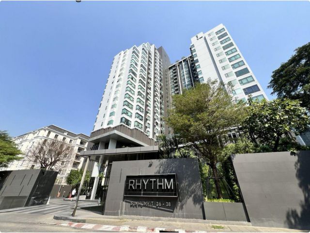 ขาย/เช่า คอนโด Rhythm Sukhumvit 36-38 ชั้น 7 วิวสระ ราคาดีที่สุดเพียง 5 ล้านบาท The Perfect Balance ของชีวิตเมืองและการลงทุน