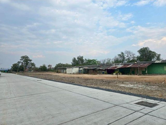 ขายที่ดิน1ไร่ ใกล้อมตะชลบุรี