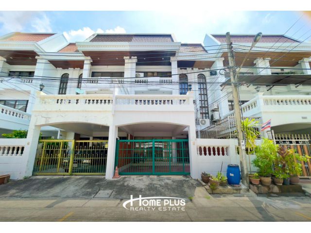 ขาย / เช่า ทาวน์โฮมหรู 4 ชั้น โครงการภัทราวิลล่า 3 (Pattra Villa 3)