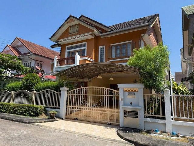ให้เช่าบ้านหมู่บ้าน Parkway Chalet รามคำแหง ใกล้รถไฟฟ้าสายสีชมพู ใกล้รร.นานาชาติ RIS, รร.เอกบูรพา ย่านรามคําแหง สะพานสูง
