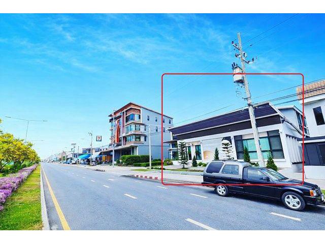 หน้าหมู่บ้านหรูนับ10,000หลัง โฮมออฟฟิศ เมกาโฮม คลีนิคความงาม ร้านนวด 4ห้อง 250ตรม. มีนบุรี 1 กม. หทัยราษฎร์ ติดถนนสามวา