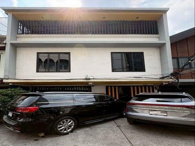 ให้เช่า บ้านเดี่ยว 3 ชั้น โซน หัวลำโพง เยาวราช รองเมือง เขตปทุมวัน ติดรถไฟใต้ดิน MRTหัวลำโพง