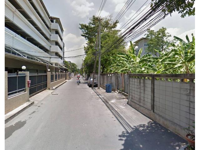 ขายที่ดินปุณณวิถี20 สุขุมวิท101 เดินไป BTS 85013620000 เมตร ที่ดิน Punnawithi 136 ตร.ว ใกล้รถไฟฟ้าบีทีเอส ใกล้ห้างทรูดิจิตอล Clo