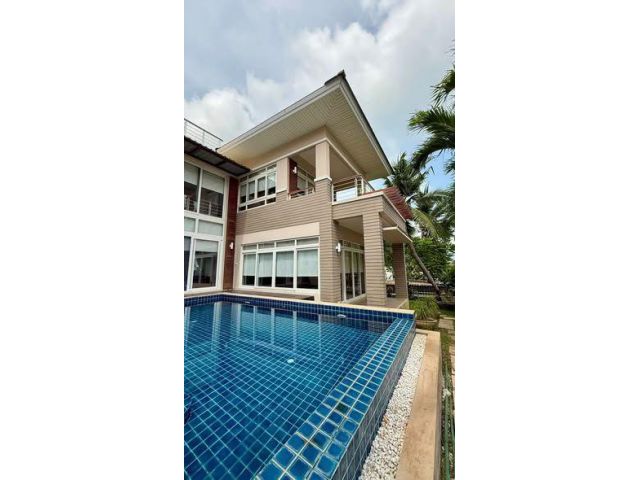 บ้านเดี่ยว 2 ชั้น 137 ตร.ว