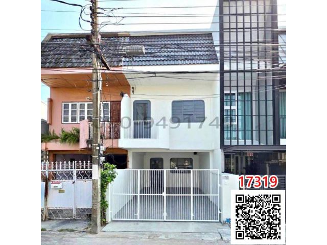 เช่า ทาวน์เฮาส์ 2 ชั้น ตั้งอยู่บนถนนหลัก ซอยโชคชัย 4 ซอย 55 ลาดพร้าว