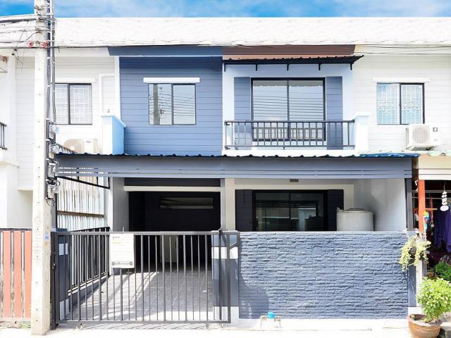 ขายแล้วค่ะ] บ้านรีโนเวทใหม่ ทาวน์เฮ้าส์ 2 ชั้น ม.พฤกษา 54 เฟส1 2 ขนาด 17.4 ตร.ว. 3นอน 2น้ำ 1จอดรถ บ้านสวยมาก ทำเลดี วัสดุพรีเมี่ยม ใหม่