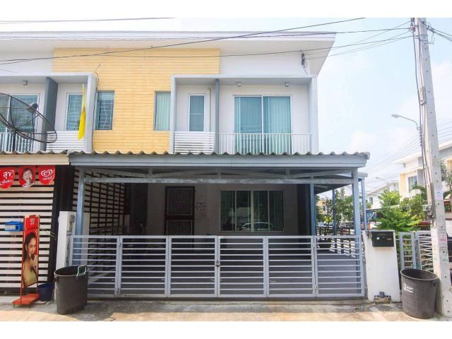 ให้เช่าทาวน์เฮ้าส์ 2 ชั้น หมู่บ้านเดอะคอนเนค แบริ่งสเตชั่น 10 หลังมุม (N.2145)