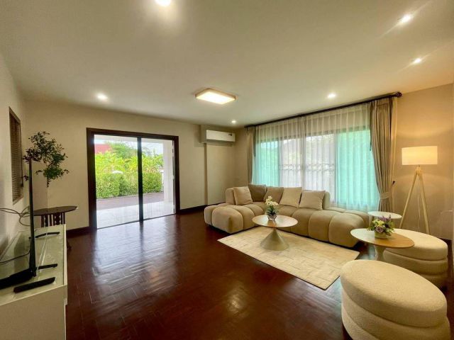 For rent: Newly renovated house near Ruamchok, NIS International School, Tonkla School, and Central Festival. Safe, conv