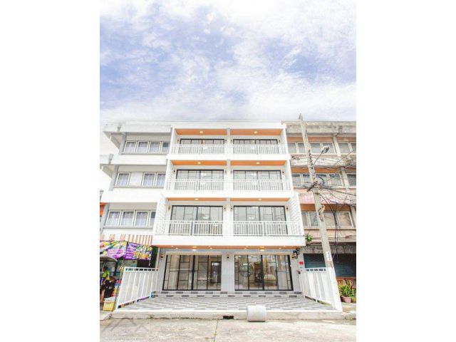 ขายอาคารพาณิชย์ 4 ชั้น 2 คูหา ทะลุถึงกัน ย่านแฮปปี้แลนด์ สาย1 บางกะปิ ทำเลธุรกิจ กว้างขวาง รีโนเวทจัดเต็ม ใกล้เดอะมอลล์บ