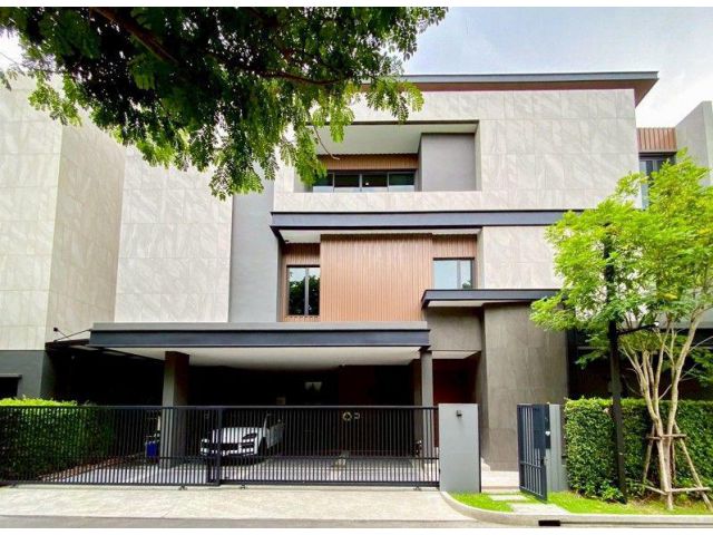 The Honor บ้านหรู 6ห้องนอน 8ห้องน้ำ 6จอด แปลงริมหน้าสวน บ้านสวยมาก ไซส์ใหญ่สุด