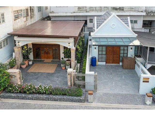 ใกล้รพ.บางมด 600 ม. เซ็นทรัล บ้านเดี่ยวชั้นเดียว 39 ตร.ว. 180 ตร.ม. 3นอน 2 น้ำ พระราม 2 1.8 กม.