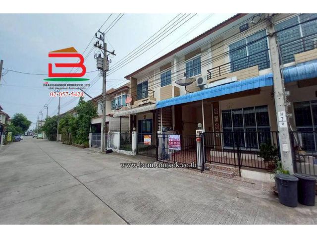 ทาวน์เฮ้าส์ เต็มสิริวิลล่า เนื้อที่ 19.6 ตรว. ถนนสุวินทวงศ์ แขวงหนองจอก เขตหนองจอก